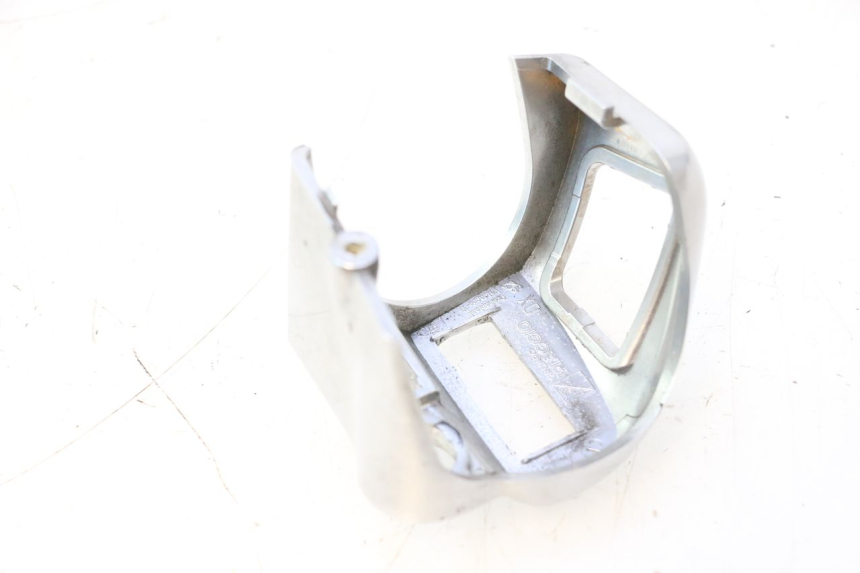 photo de RIGHT SWITCH PIAGGIO MP3 500 (2016 - 2018) - Surface and material condition
