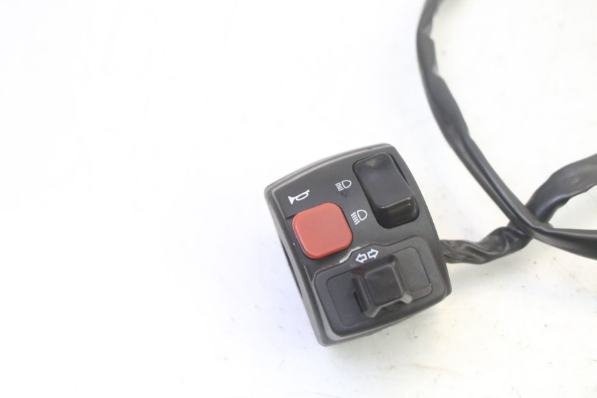 photo de RIGHT SWITCH RIEJU MRT 50 (2018 - 2021) - Component detail