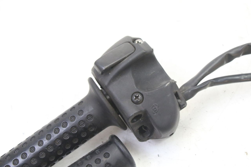 photo de RIGHT HANDLEBAR SWITCH GILERA NEXUS 125 (2009 - 2013) - Product overview
