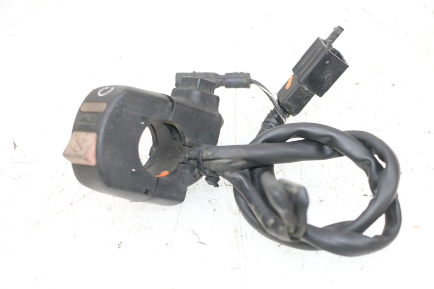 photo de RIGHT SWITCH HONDA NSR R 125 (1994 - 2003) - Technical close-up
