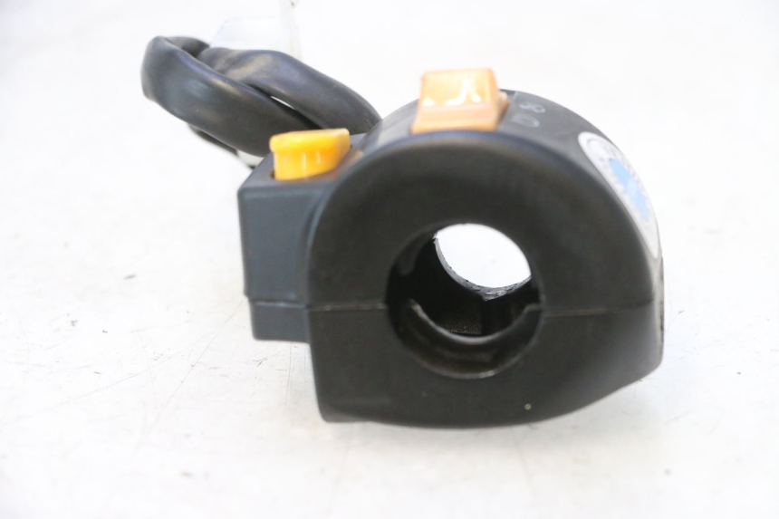 photo de RIGHT SWITCH JM MOTORS OLDIES 4T 50 (2010 - 2020) - Zoom on usage condition