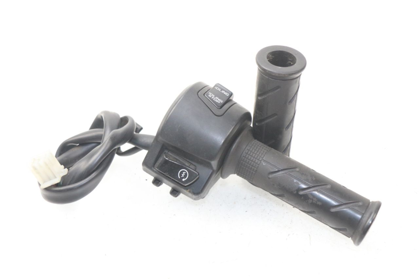 photo de RIGHT HANDLEBAR SWITCH HONDA PCX (JF47) 125 (2012 - 2013) - Main view