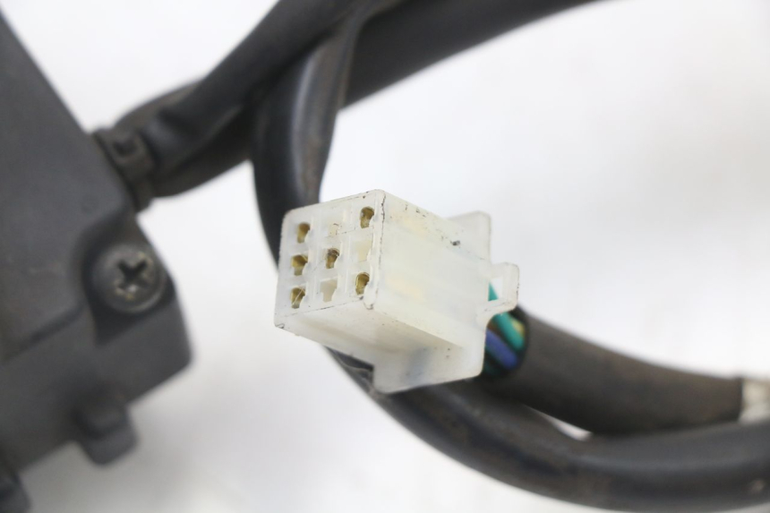 photo de RIGHT HANDLEBAR SWITCH HONDA PCX (JF47) 125 (2012 - 2013) - Markings and original references
