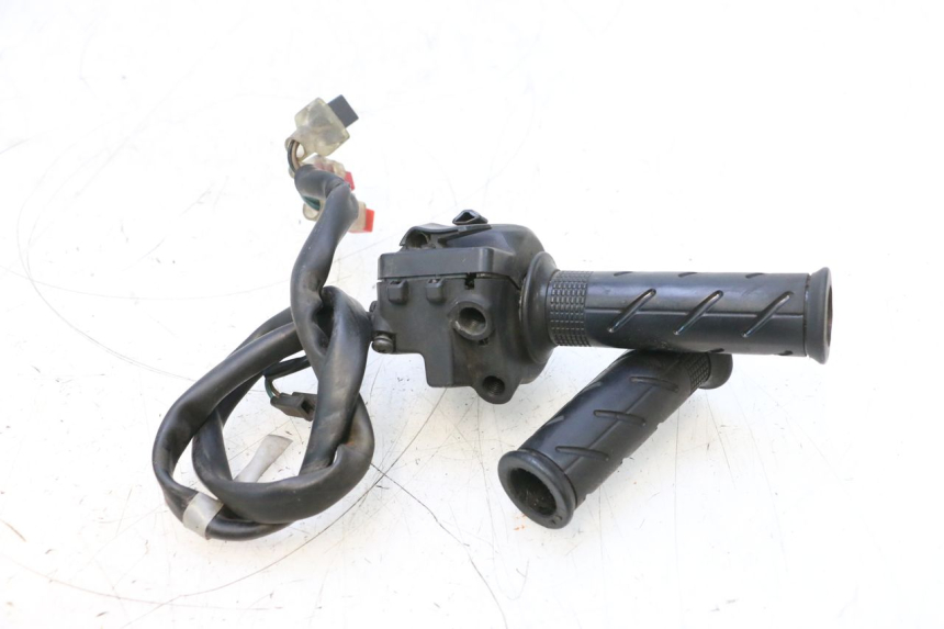 photo de RIGHT SWITCH HONDA PCX (JF57/JF64) 125 (2014 - 2018) - Product overview