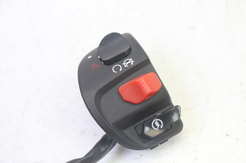 photo de RIGHT SWITCH EFUN PUSA 1 - Component detail