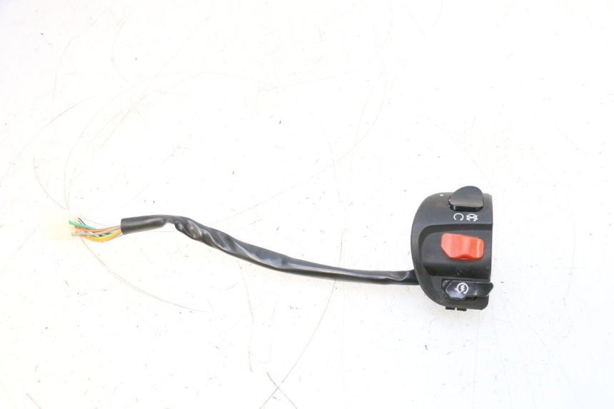 photo de RIGHT SWITCH EFUN PUSA 1 - Main view