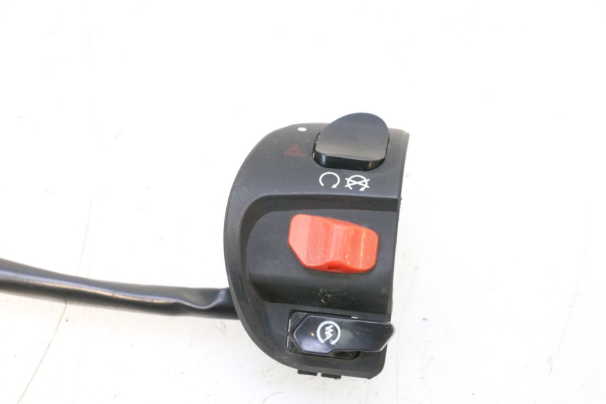 photo de RIGHT SWITCH EFUN PUSA 1 - Zoom on usage condition