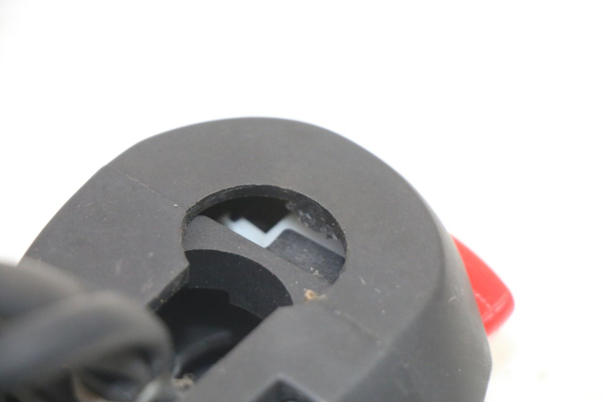 photo de RIGHT SWITCH MAG POWER R-STREET 50 (2016 - 2025) - Fixing points details