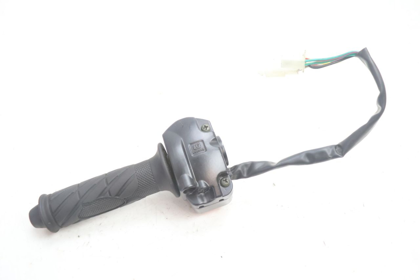 photo de RIGHT SWITCH RIDE RACE GT 2T 50 (2012 - 2017) - Technical close-up