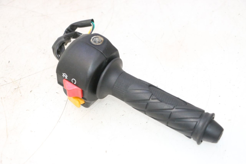 photo de RIGHT SWITCH LAZIO RENO 50 (2016 - 2021) - Zoom on usage condition