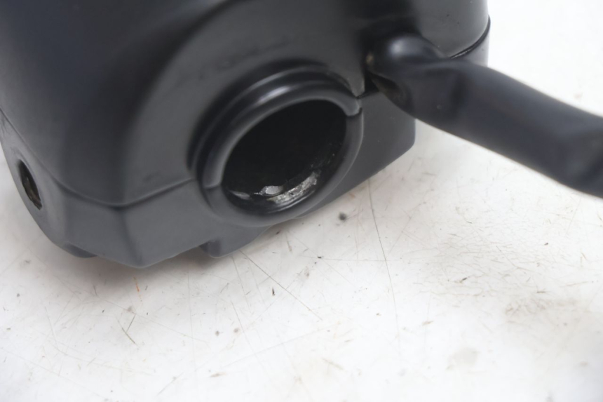photo de RIGHT SWITCH LAZIO RENO 50 (2016 - 2021) - Fixing points details