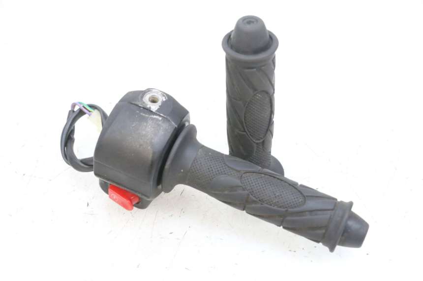 photo de RIGHT HANDLEBAR SWITCH TNT MOTOR ROMA 10' 4T 50 (2019 - 2022) - Main view