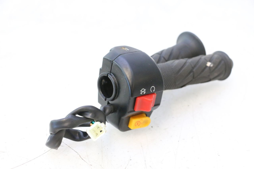 photo de RIGHT SWITCH TNT MOTOR ROMA 12' 2T 50 (2007 - 2018) - Checked used part