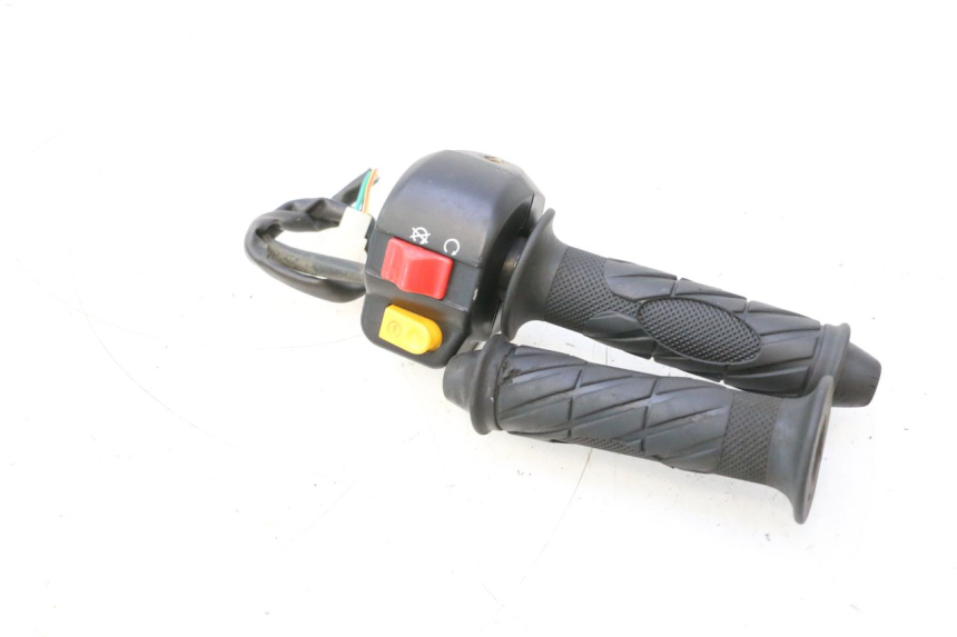 photo de RIGHT SWITCH TNT MOTOR ROMA 12' 2T 50 (2007 - 2018) - Technical close-up