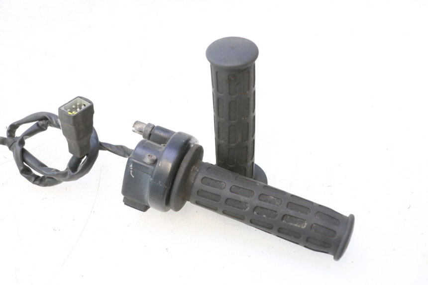 photo de RIGHT SWITCH MZ RT 125 (2000 - 2008) - Additional view of the item