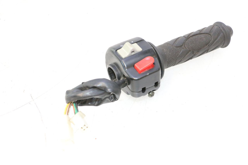 photo de RIGHT HANDLEBAR SWITCH KEEWAY RY6 2T 50 (2011 - 2019) - Component detail