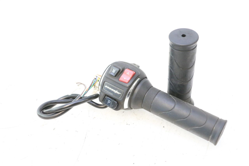 photo de RIGHT SWITCH BAIKU SAKURA 1 (2021 - 2025) - Main view