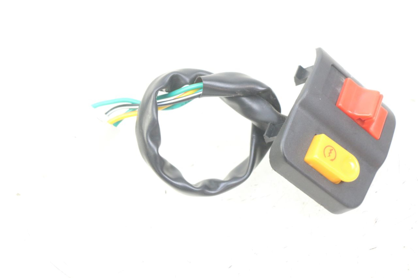 photo de RIGHT HANDLEBAR SWITCH JM MOTORS SANTANA 50 (2014 - 2023) - Technical close-up