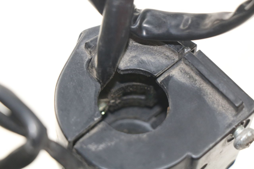 photo de RIGHT SWITCH PEUGEOT SC 50 (1988 - 1992) - Component detail