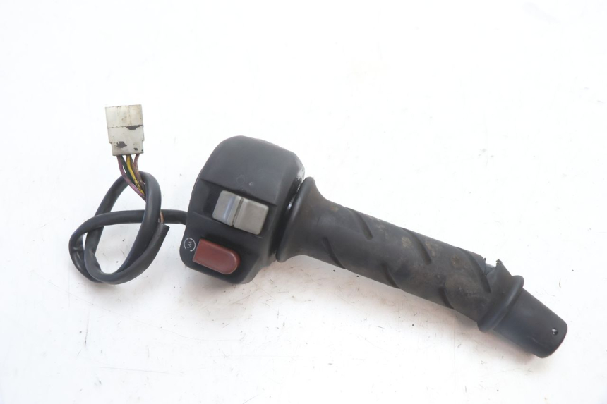 photo de RIGHT HANDLEBAR SWITCH PEUGEOT SPEEDFIGHT LC 50 (1996 - 2002) - Main view