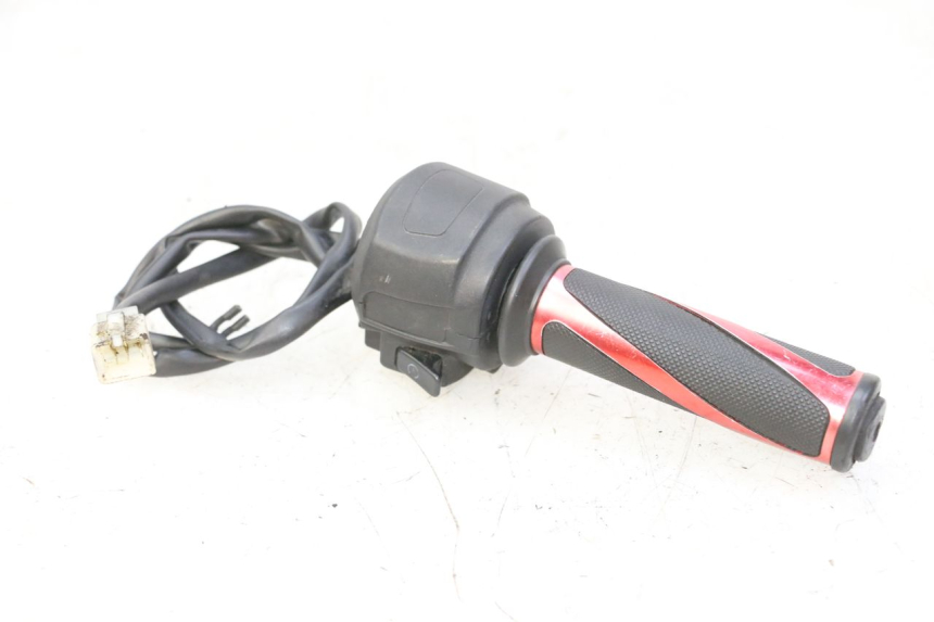 photo de RIGHT SWITCH APRILIA SR R 2T LC 50 (2018 - 2021) - Main view