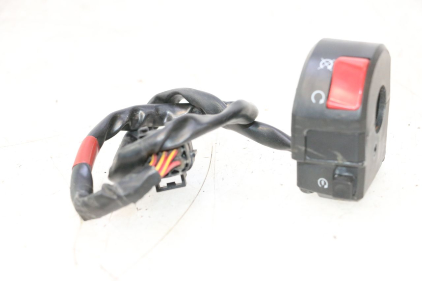 photo de RIGHT SWITCH DUCATI SS IE DS CARENEE 1000 (2002 - 2006) - Main view