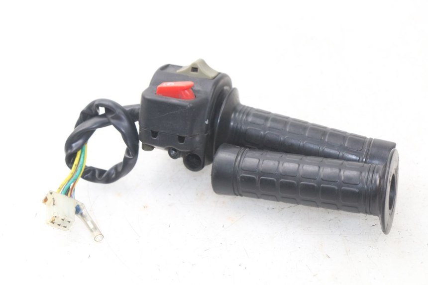 photo de RIGHT SWITCH FYM STRADA 50 (2007 - 2014) - Component detail