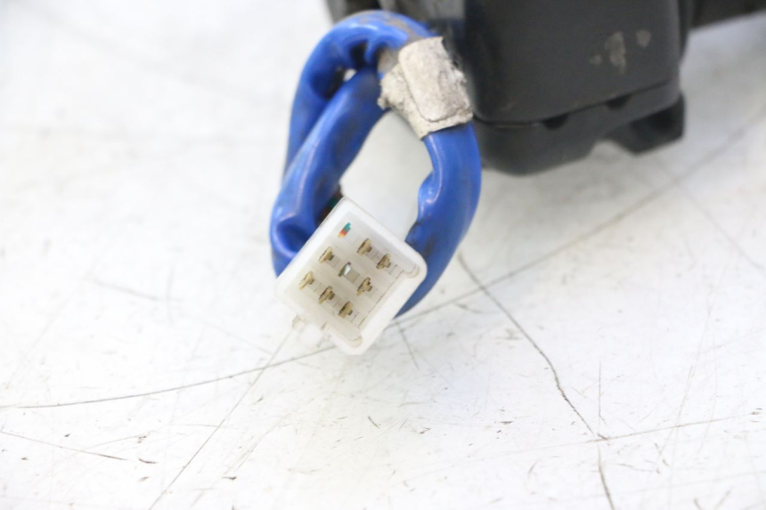 photo de RIGHT SWITCH KYMCO SUPER 8 2T 50 (2007 - 2013) - Technical close-up