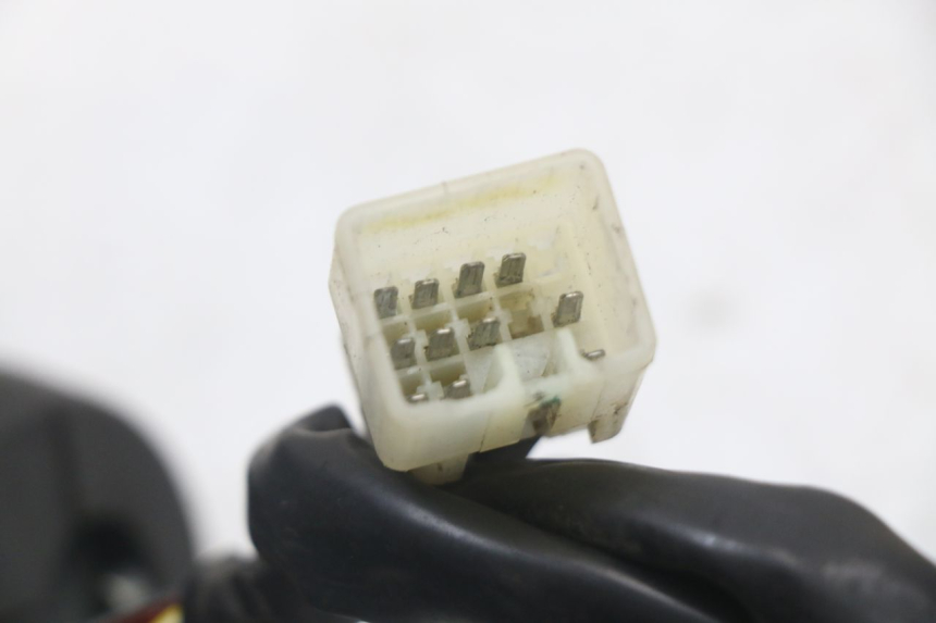 photo de RIGHT SWITCH SUZUKI BURGMAN 125 (2018 - 2021) - Checked used part