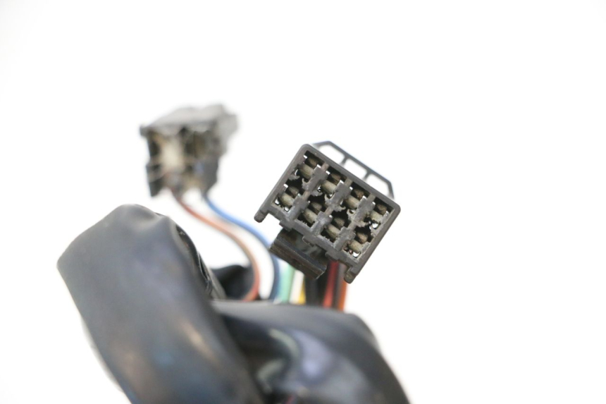 photo de RIGHT SWITCH SUZUKI SV S 650 (2003 - 2009) - Technical close-up