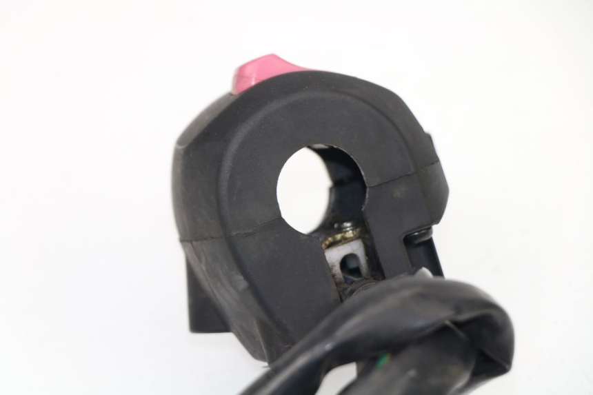 photo de RIGHT SWITCH SYM GTS 250 (2005 - 2008) - Component detail