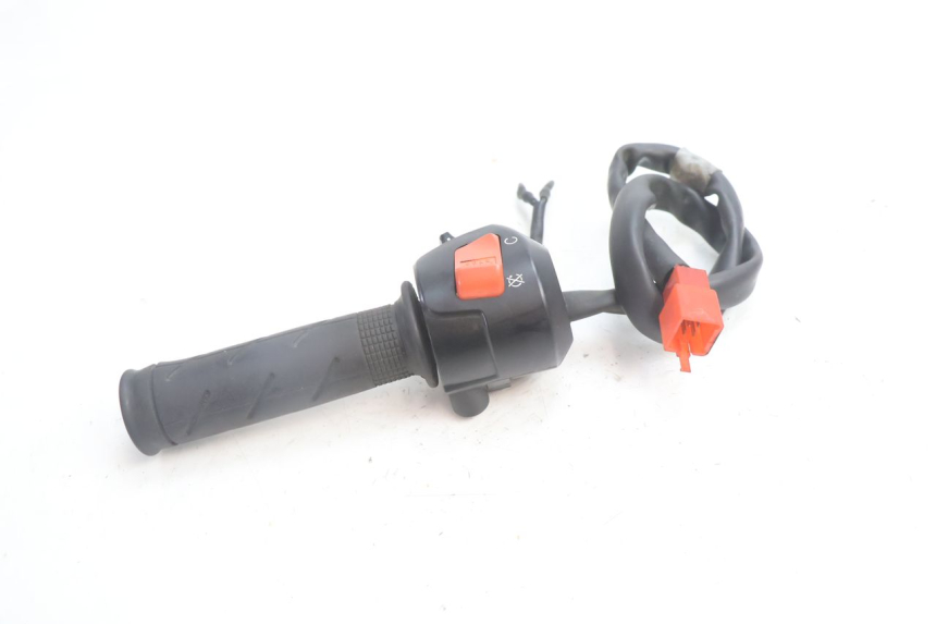 photo de RIGHT SWITCH HONDA VFR FI RC46 800 (1998 - 2001) - Technical close-up