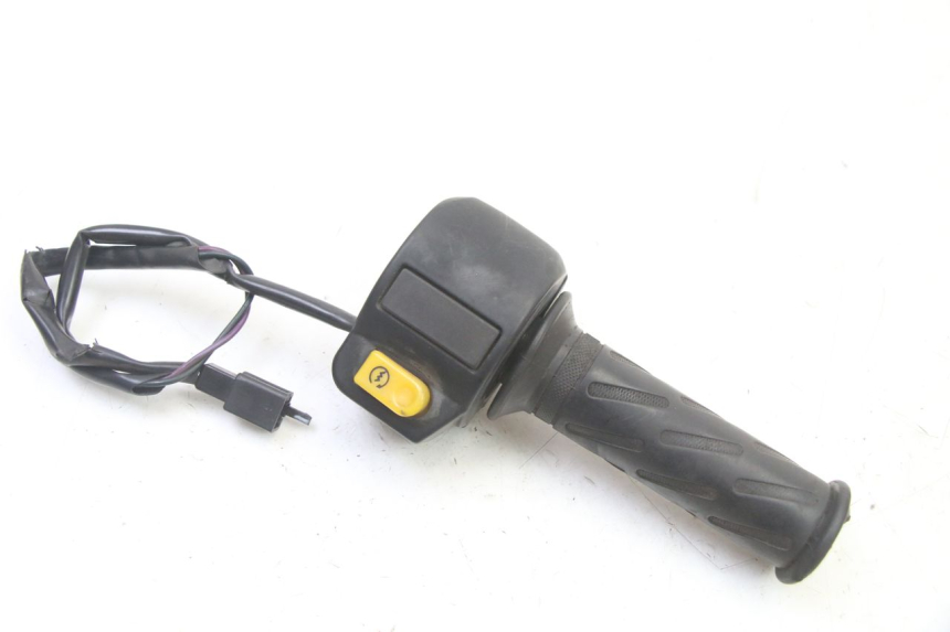 photo de RIGHT HANDLEBAR SWITCH PEUGEOT VIVACITY NEW 2T 50 (2008 - 2017) - Main view