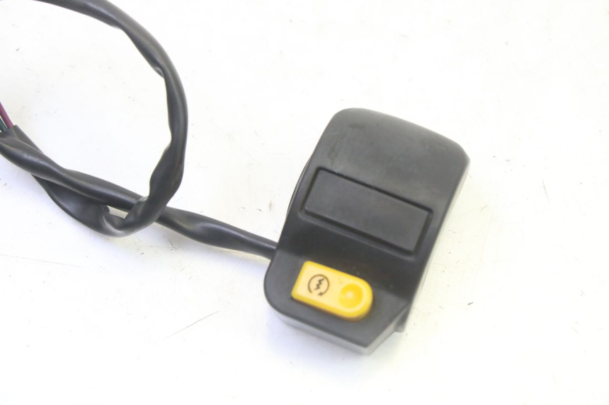 photo de RIGHT HANDLEBAR SWITCH PEUGEOT VIVACITY NEW 4T 50 (2008 - 2017) - Component detail