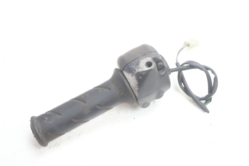 photo de RIGHT SWITCH PEUGEOT VIVACITY 50 (1998 - 2003) - Product overview