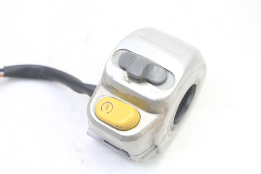 photo de RIGHT SWITCH YAMAHA WHY 50 (1998 - 2000) - Component detail