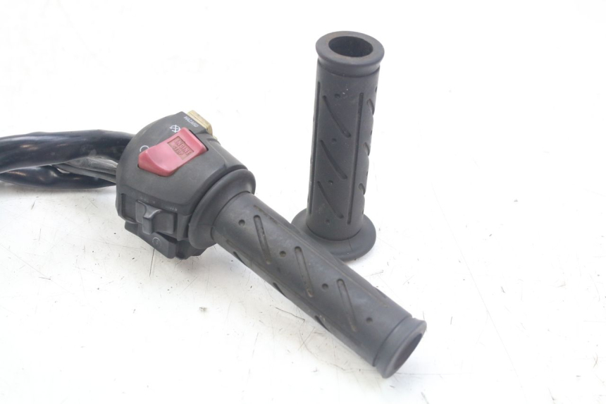 photo de RIGHT SWITCH KYMCO X-CITING XCITING 400 (2014 - 2018) - Product overview