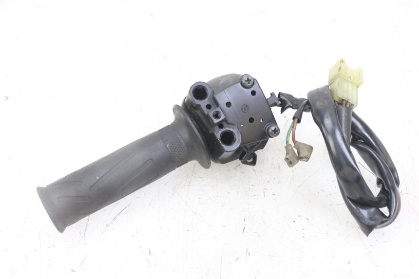 photo de RIGHT HANDLEBAR SWITCH YAMAHA X-MAX XMAX 125 (2010 - 2013) - Product overview
