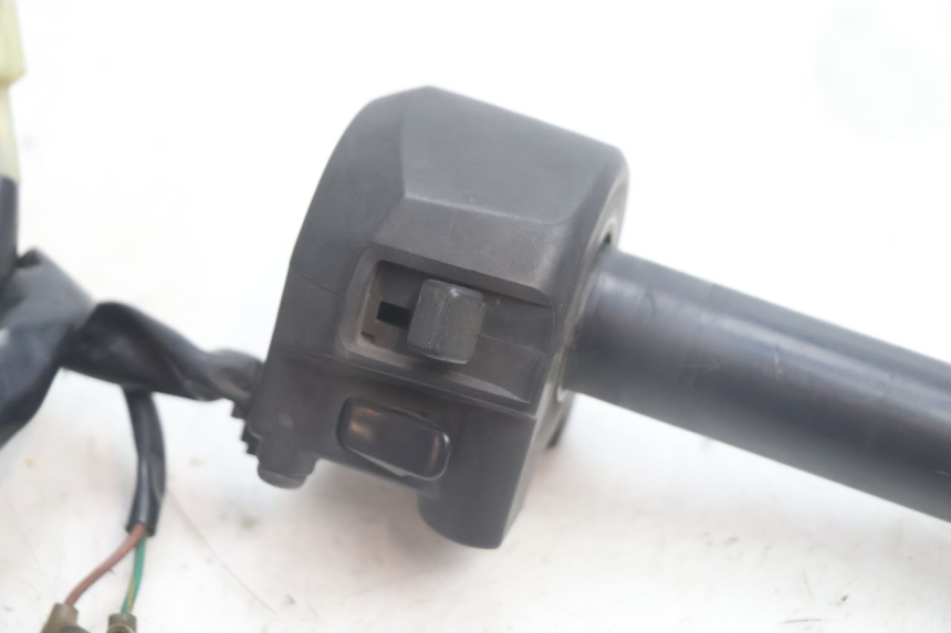 photo de RIGHT HANDLEBAR SWITCH YAMAHA X-MAX XMAX 125 (2010 - 2013) - Component detail