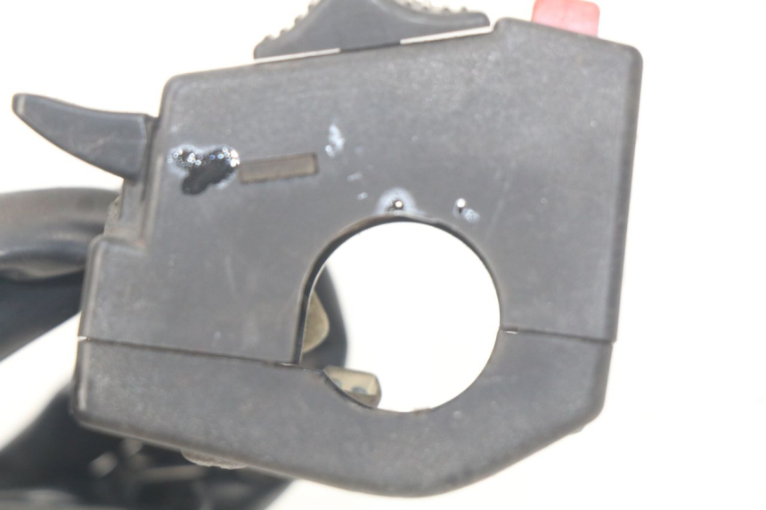 photo de RIGHT HANDLEBAR SWITCH SUZUKI XF FREEWIND 650 (1997 - 2003) - Alternative perspective