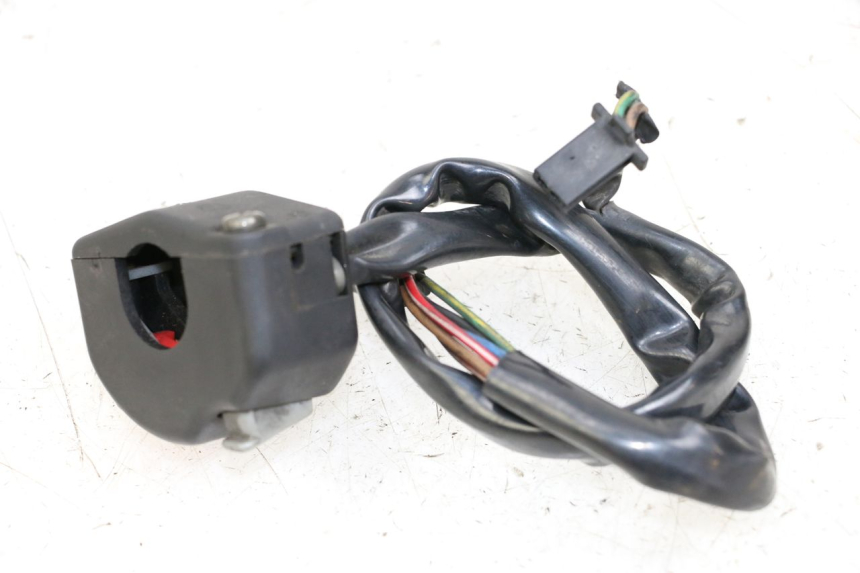 photo de RIGHT SWITCH YAMAHA XJ600 XJ DIVERSION 600 (1992 - 1997) - Zoom on usage condition