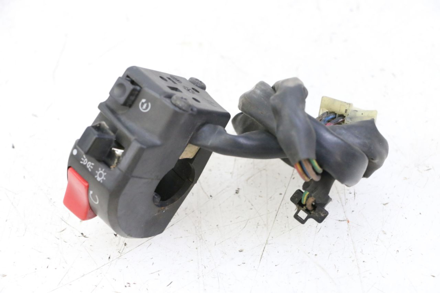 photo de RIGHT SWITCH YAMAHA XJN DIVERSION 600 (2000 - 2003) - Zoom on usage condition