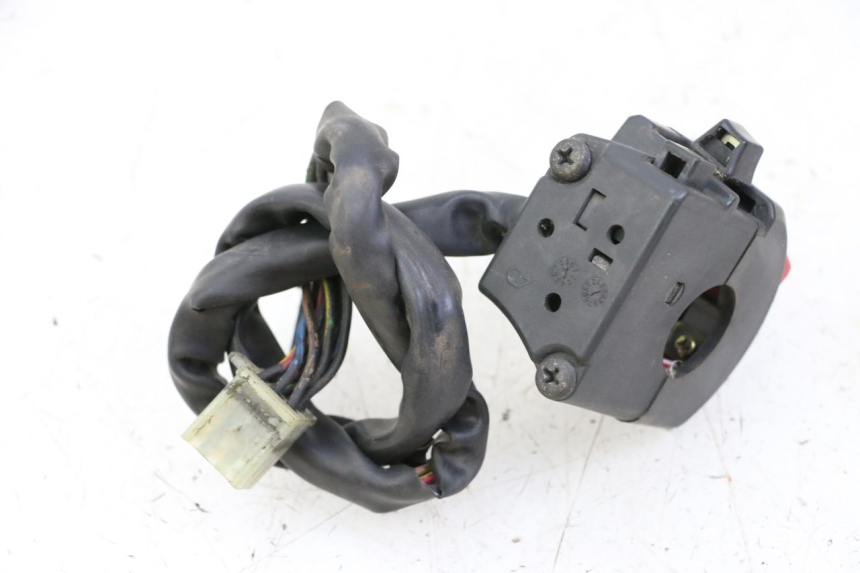 photo de RIGHT SWITCH YAMAHA XJN DIVERSION 600 (2000 - 2003) - Alternative perspective