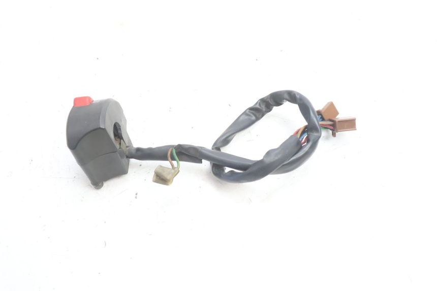 photo de RIGHT SWITCH YAMAHA XJR 1300 (1998 - 2002) - Zoom on usage condition
