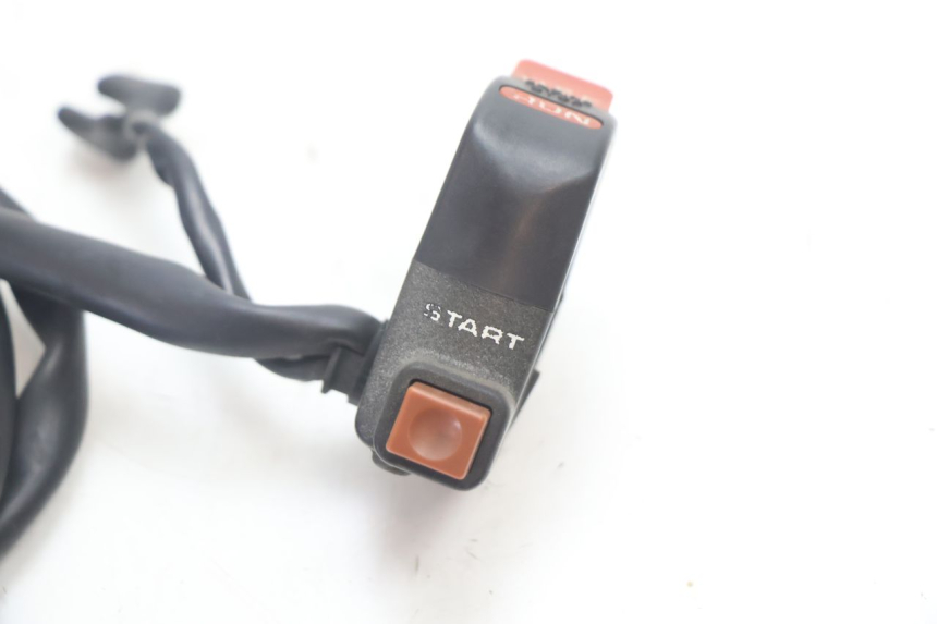 photo de RIGHT SWITCH HONDA XRV AFRICA TWIN 750 (1990 - 1992) - Component detail