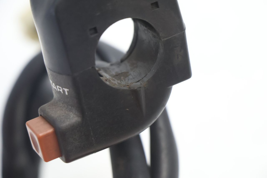 photo de RIGHT SWITCH HONDA XRV AFRICA TWIN 750 (1990 - 1992) - Product overview
