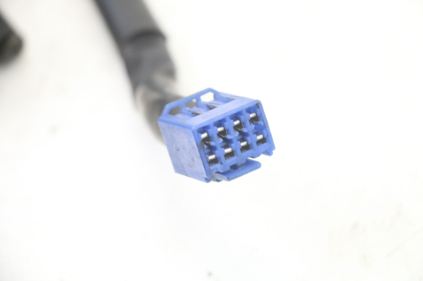 photo de RIGHT HANDLEBAR SWITCH YAMAHA FZS FAZER 600 (2001 - 2003) - Checked used part