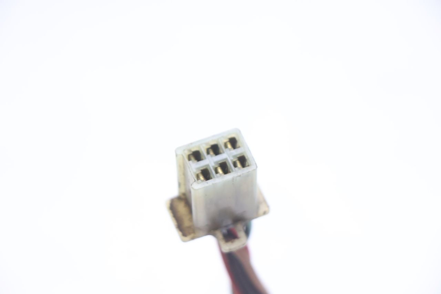 photo de RIGHT SWITCH YAMAHA YZF R GENESIS 750 (1993 - 1998) - Checked used part