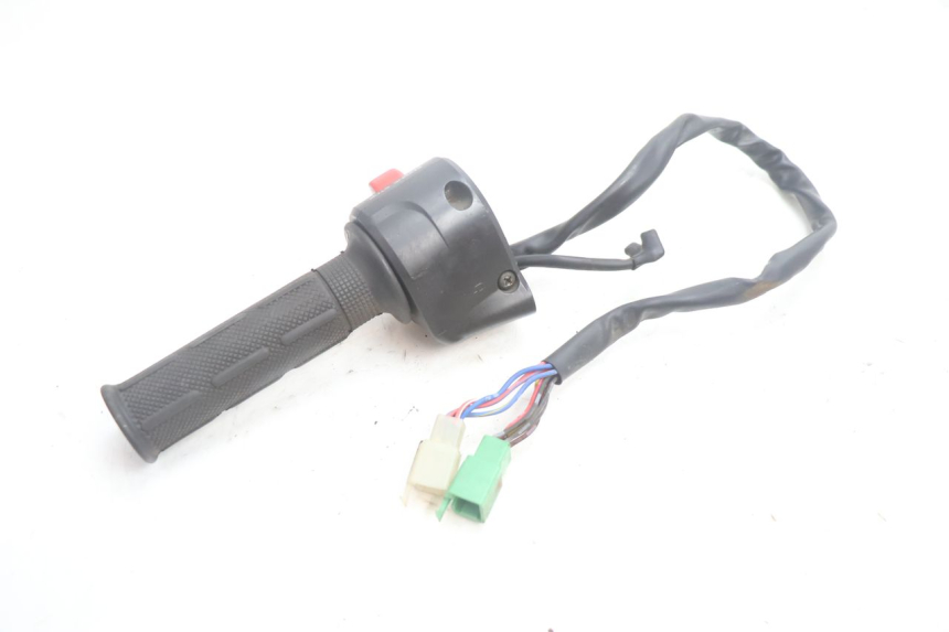 photo de RIGHT SWITCH KAWASAKI ZX-6R ZX6R 600 (1995 - 1997) - Technical close-up