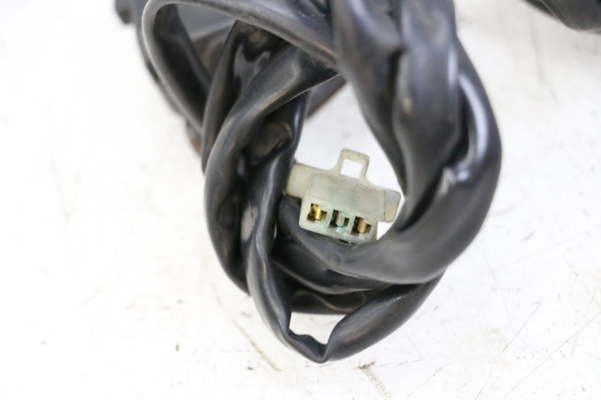 photo de HAZARD SWITCH YAMAHA FJR ABS 1300 (2006 - 2012) - Zoom on usage condition